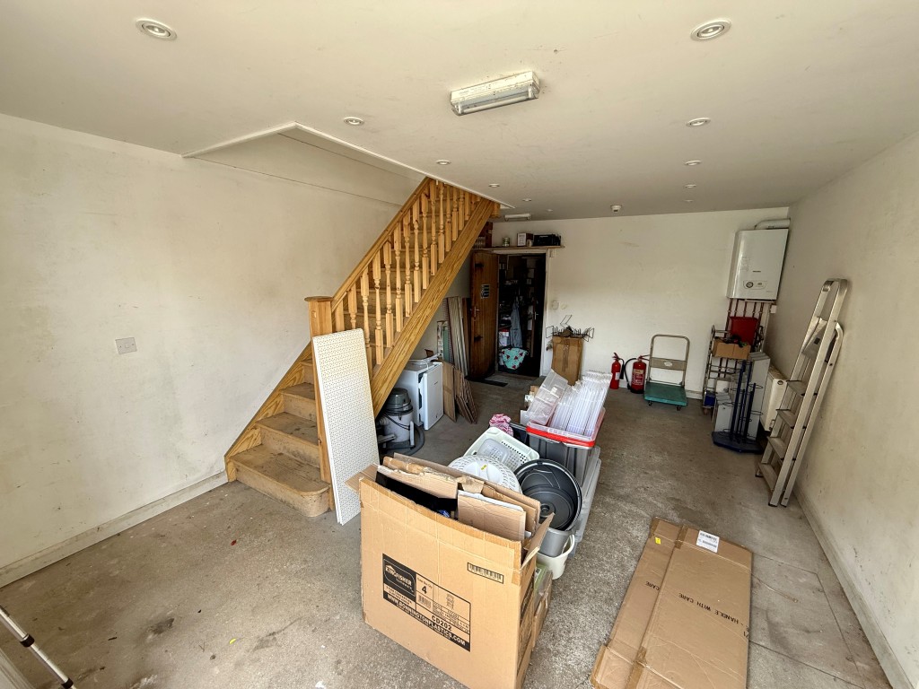 132 High Street, Sheerness, Kent, ME12 1UB